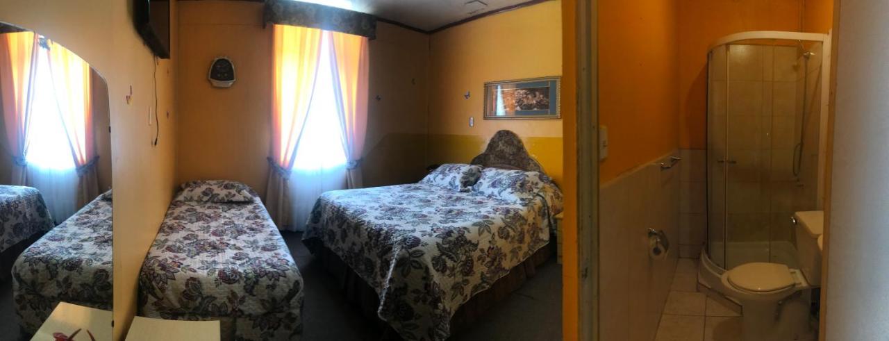 Hostal Torres Del Paine Punta Arenas Eksteriør billede