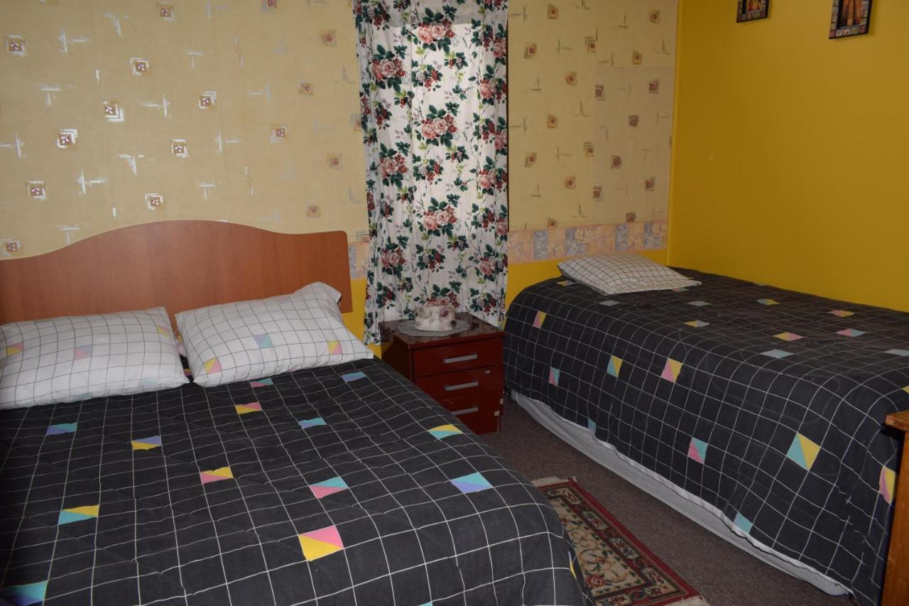Hostal Torres Del Paine Punta Arenas Eksteriør billede