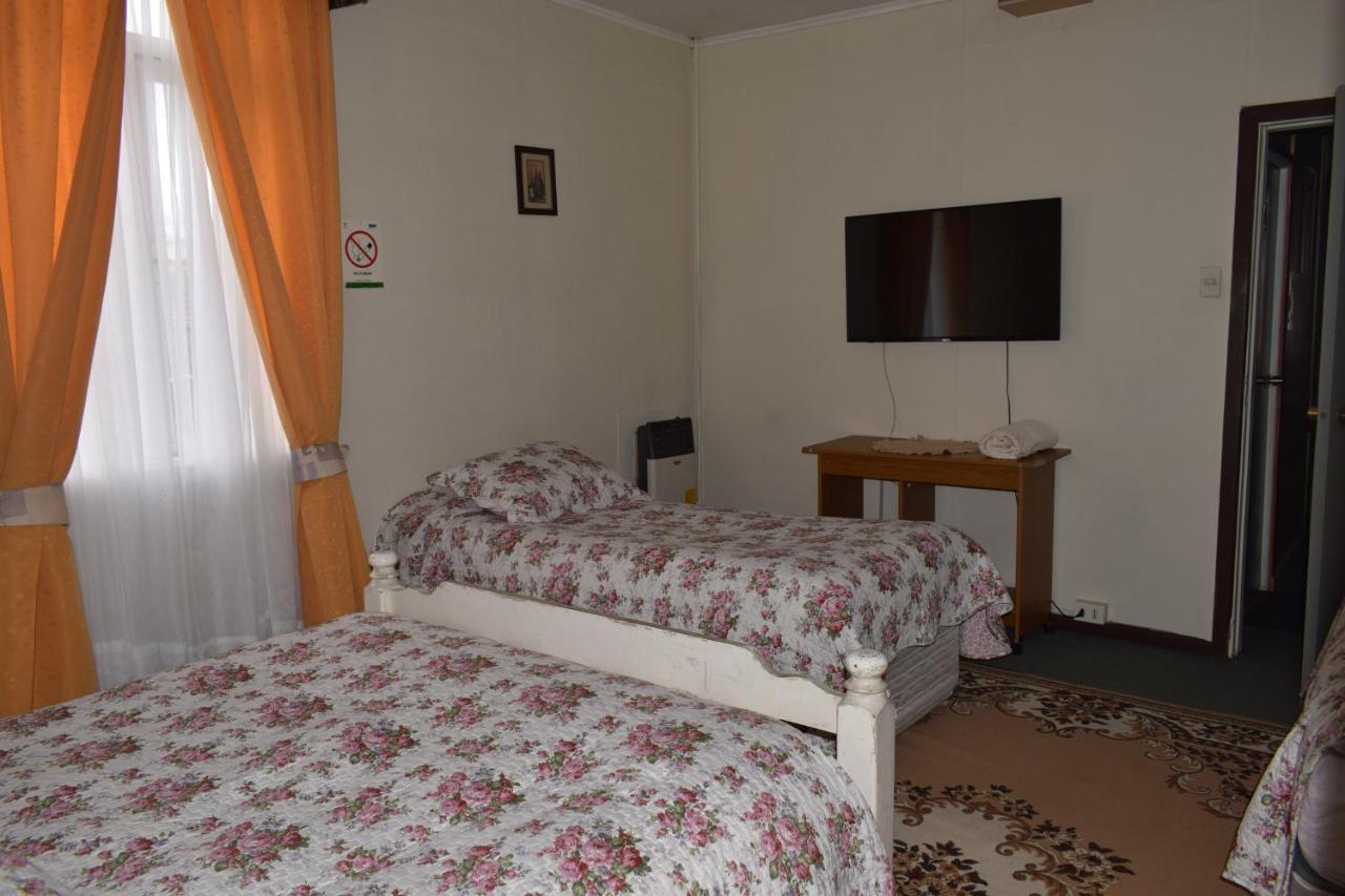 Hostal Torres Del Paine Punta Arenas Eksteriør billede
