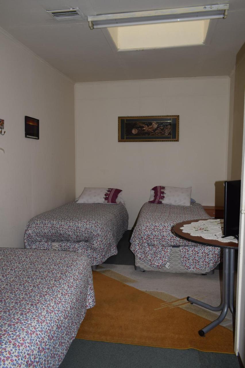 Hostal Torres Del Paine Punta Arenas Eksteriør billede