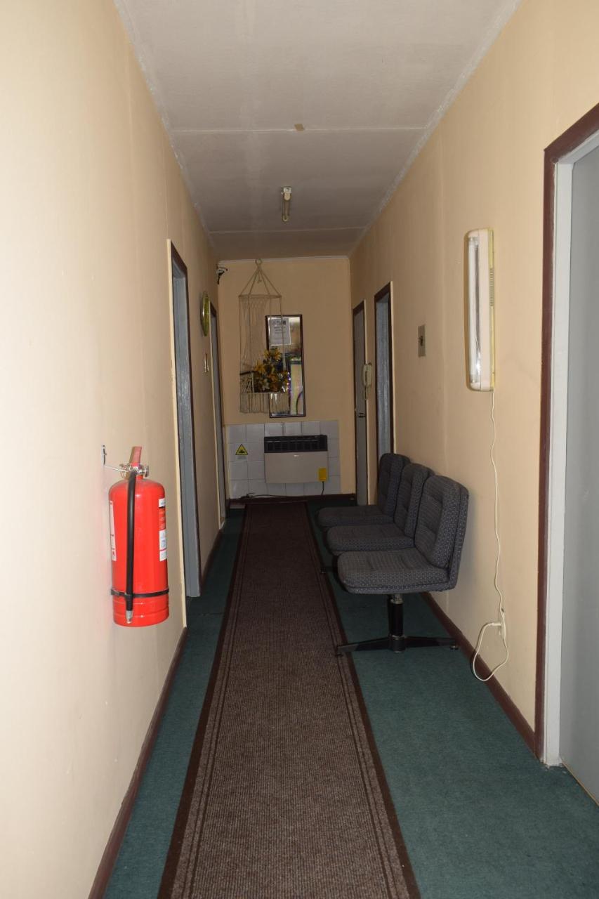 Hostal Torres Del Paine Punta Arenas Eksteriør billede