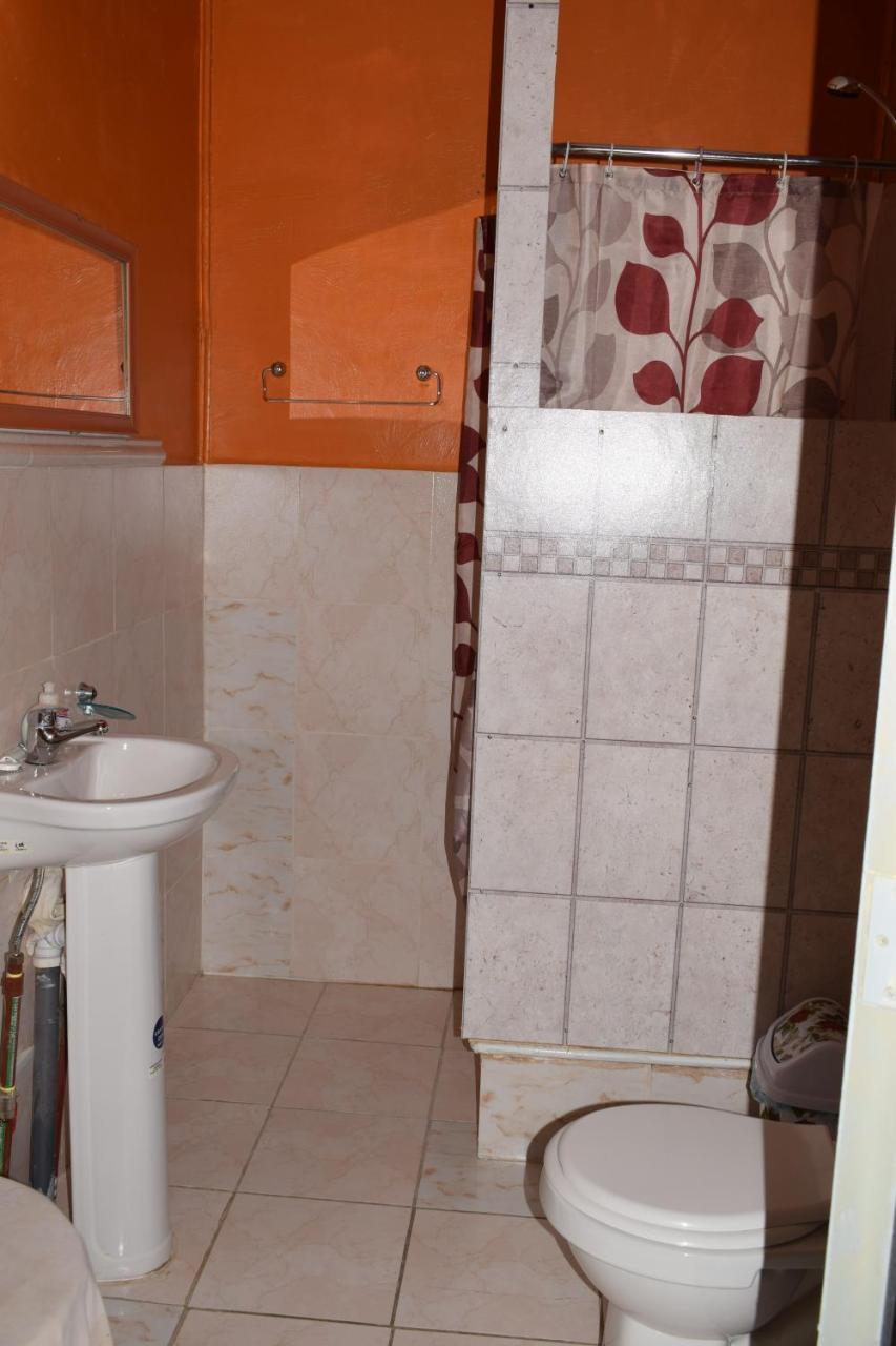 Hostal Torres Del Paine Punta Arenas Eksteriør billede